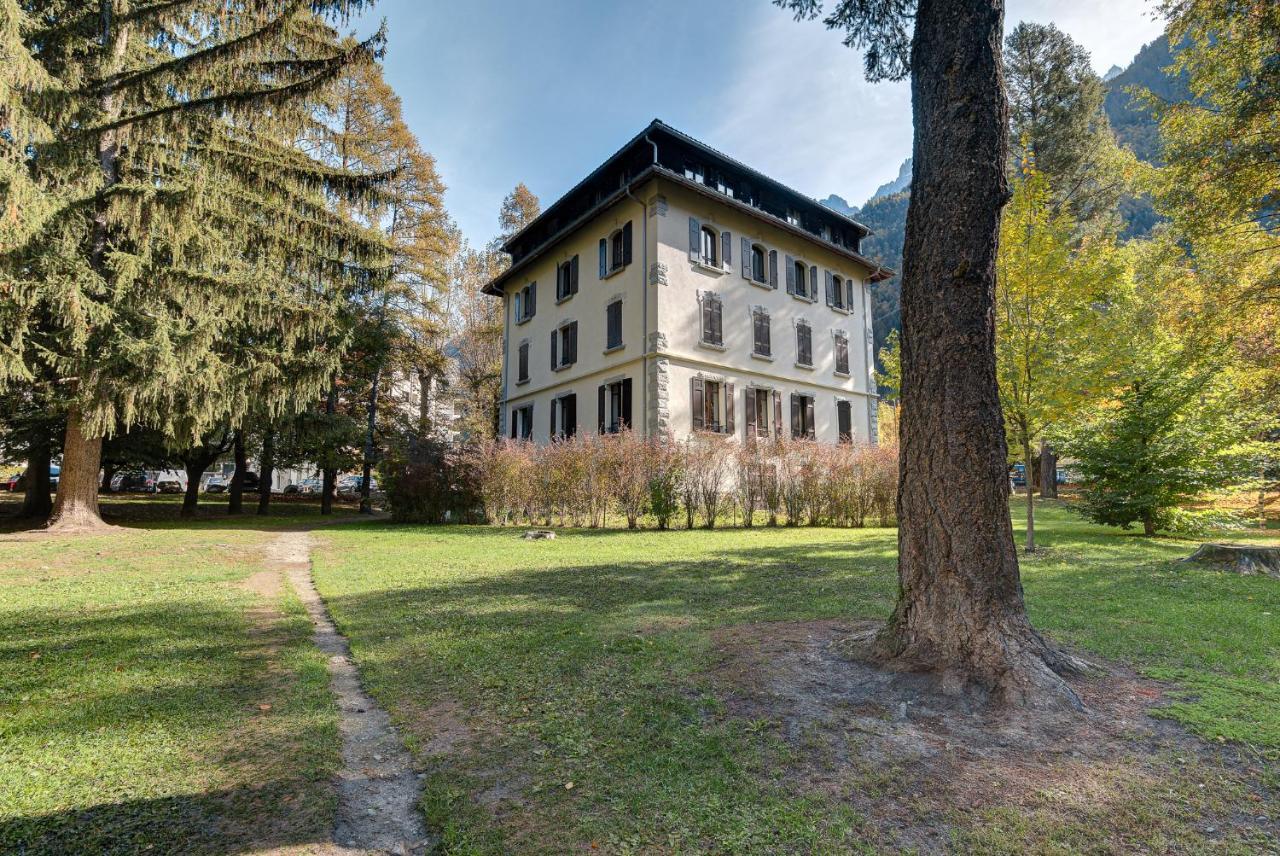 Apartment La Roseraie - Alpes Travel - Central Chamonix Exterior foto